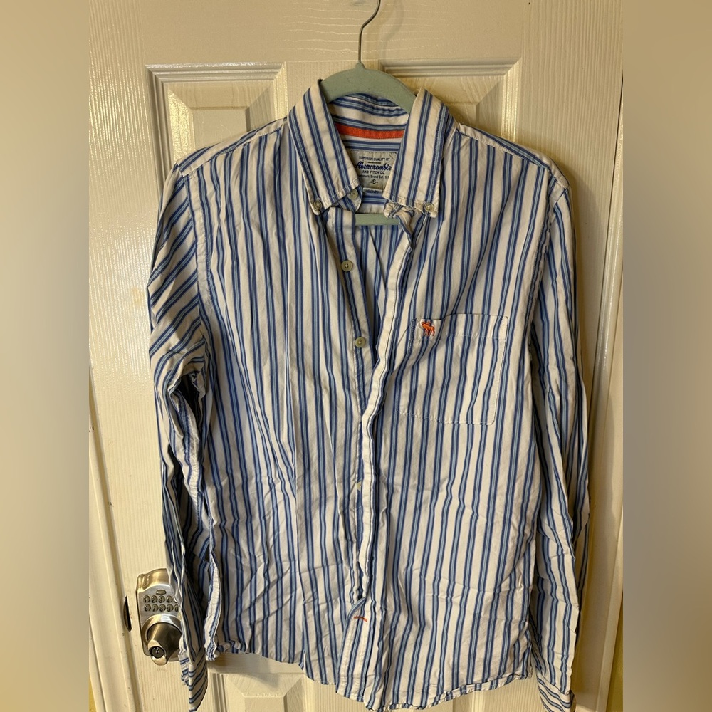 Men’s Abercrombie, long sleeve button up